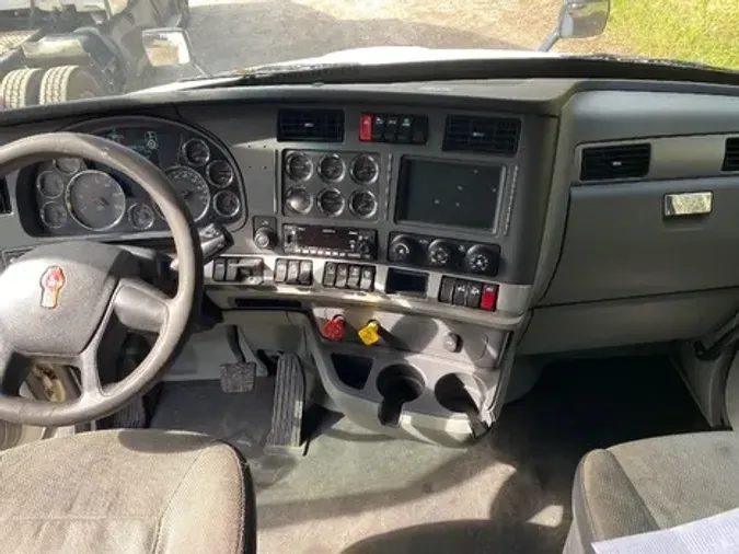 2021 KENWORTH T680
