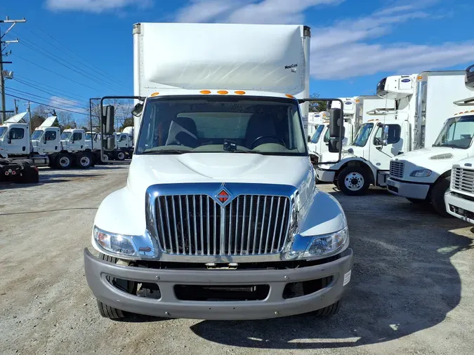 2019 NAVISTAR INTERNATIONAL 4300 LP