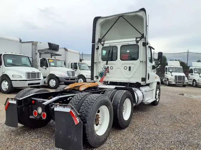 2019 FREIGHTLINER CASCADIA 125