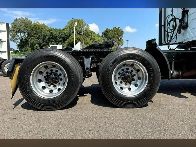 2020 INT LT625 6x4