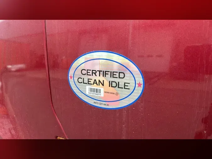 2023 Freightliner Cascadia 126f8a3db4efa5e665e4d2332187614efe4