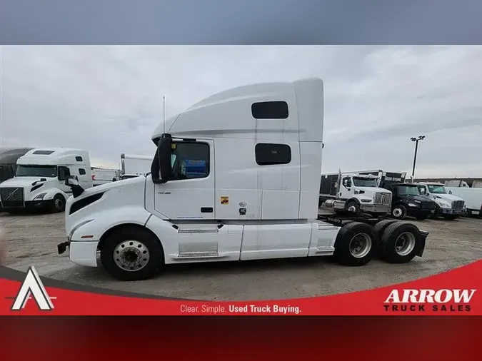 2021 VOLVO VNL760