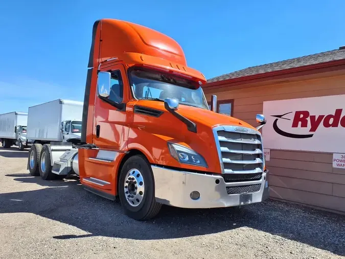 2019 FREIGHTLINER/MERCEDES NEW CASCADIA PX12664
