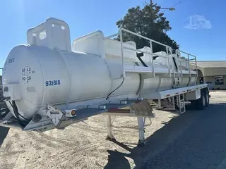 2007 DRAGON 4000 GALLON TANK