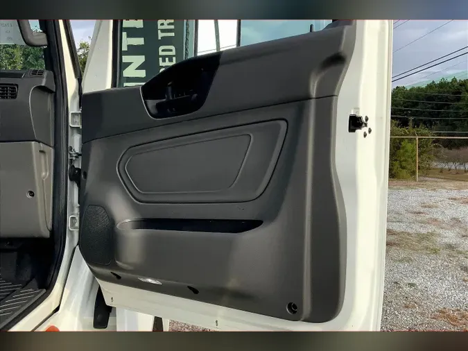 2023 INT LT625 6x4f8b2bf82bba11d3131973012926810fc