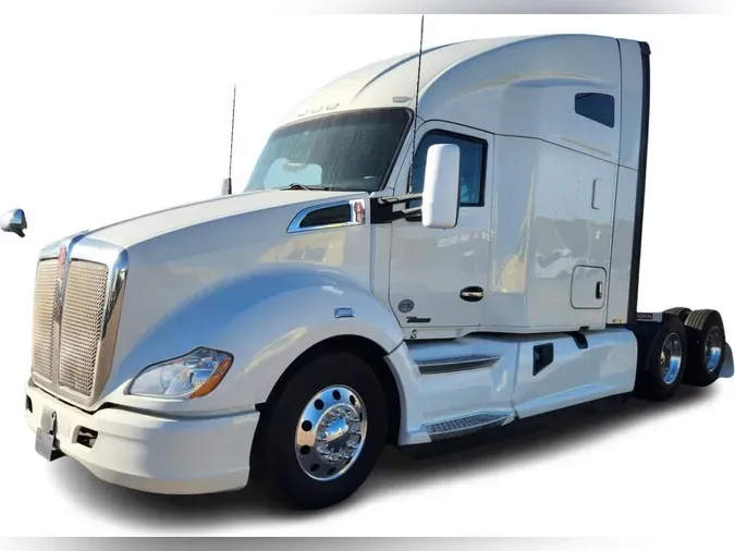 2022 Kenworth T680f8b94266b16fa4b2e8da0c2ec6ee7f7f