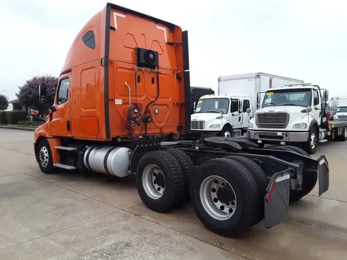 2019 FREIGHTLINER NEW CASCADIA PX12664