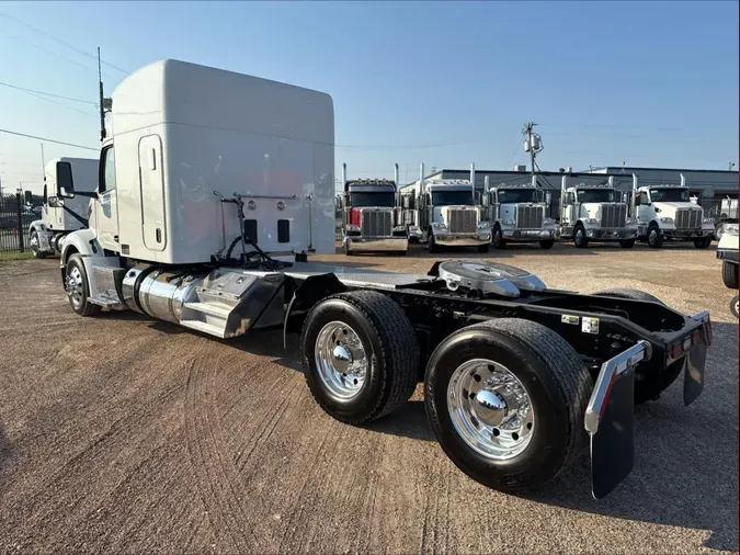 2023 Peterbilt 579