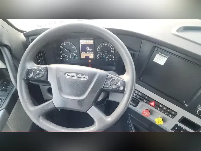 2020 FREIGHTLINER CA126