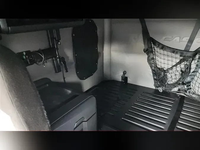 2021 FREIGHTLINER CA126