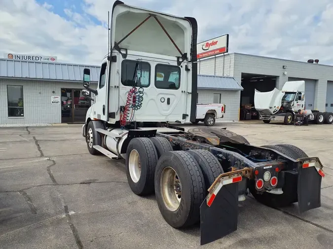 2020 FREIGHTLINER/MERCEDES NEW CASCADIA 116f8cb820d1e80e1782253f87fe69478e7
