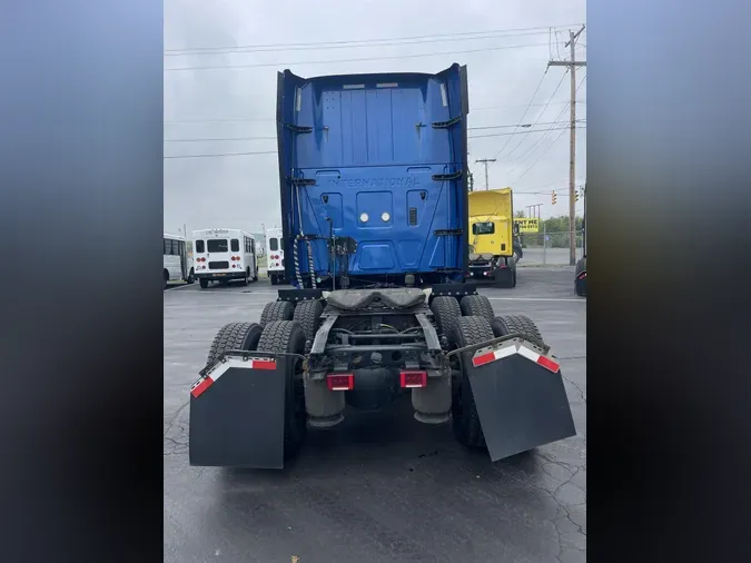 2020 International LT625