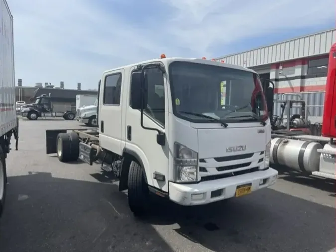 2019 ISUZU NPRf8d2b3ef04519529b10d9ec9bba41469