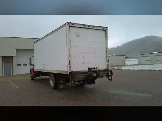 2004 INTERNATIONAL 4300