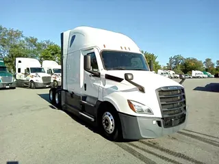 2022 Freightliner Cascadia 126
