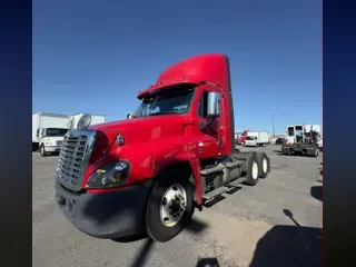 2019 FREIGHTLINER CASCADIA 125