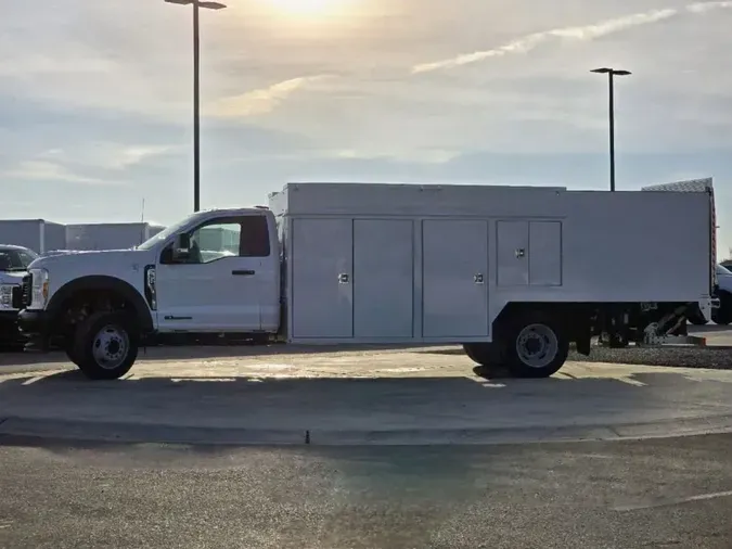 2024 Ford Super Duty F-550 DRW