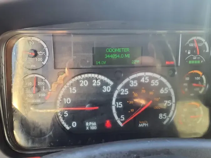 2020 FREIGHTLINER/MERCEDES M2 106