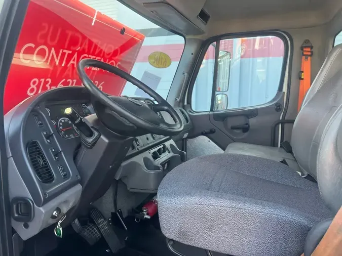 2019 FREIGHTLINER M2 106