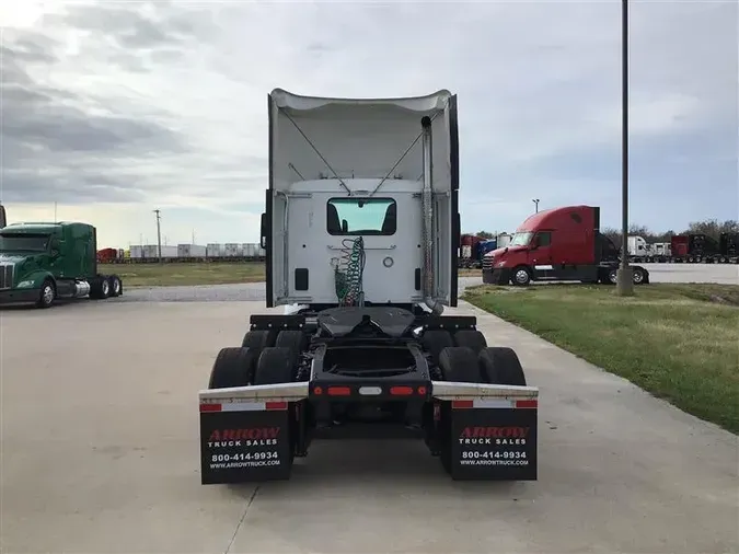 2020 PETERBILT 579