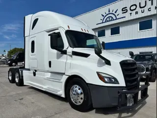 2022 Freightliner PT126SLP