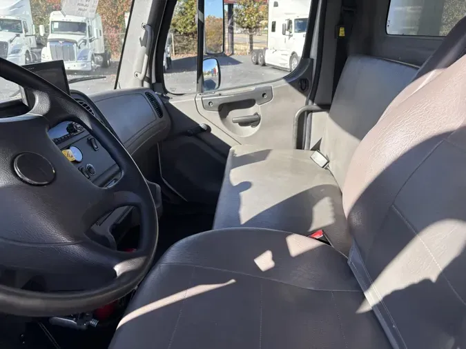 2020 Freightliner Business Class M2 106f8ed8cdd5572b441ca2faeb230263861