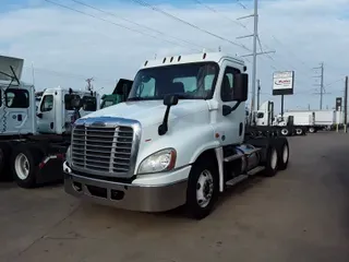 2018 FREIGHTLINER/MERCEDES CASCADIA 125