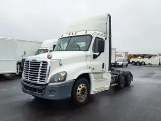 2019 FREIGHTLINER/MERCEDES CASCADIA 125