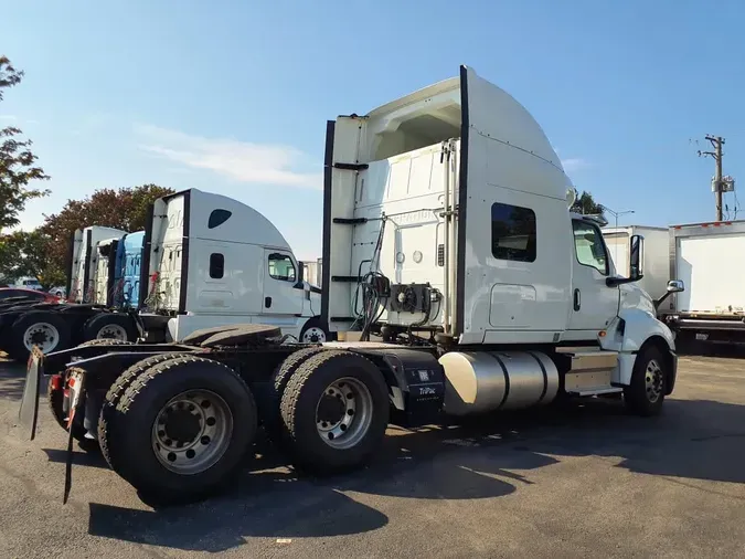 2019 NAVISTAR INTERNATIONAL LT625 SLPR CAB