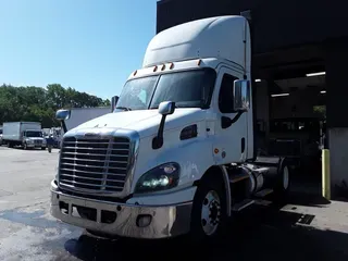 2017 FREIGHTLINER CASCADIA 113