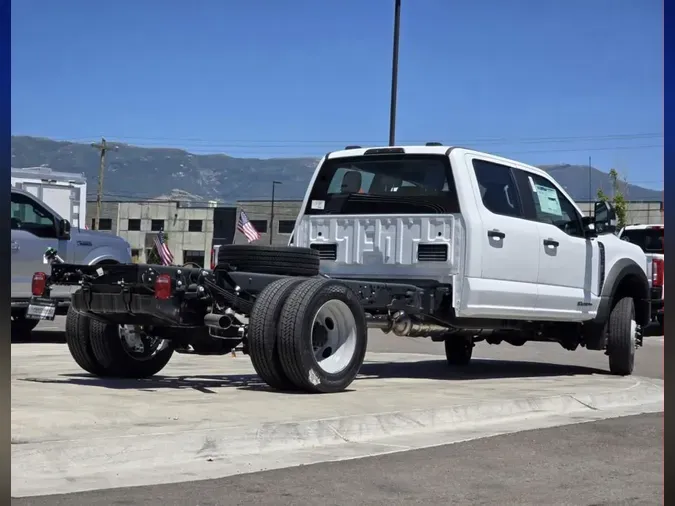 2024 Ford Super Duty F-550 DRW