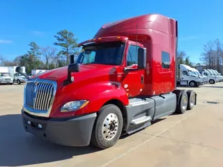 2019 NAVISTAR INTERNATIONAL LT625 SLPR CAB