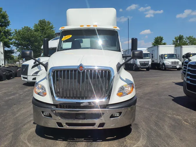 2018 NAVISTAR INTERNATIONAL LT625 DAYCAB T/A