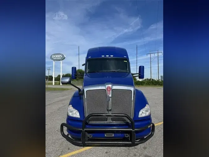 2021 KENWORTH T680