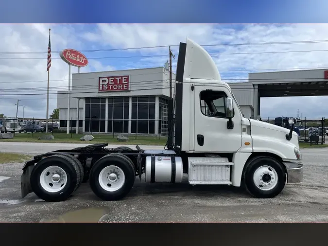 2014 Freightliner Cascadia