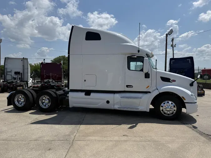 2022 Peterbilt 579
