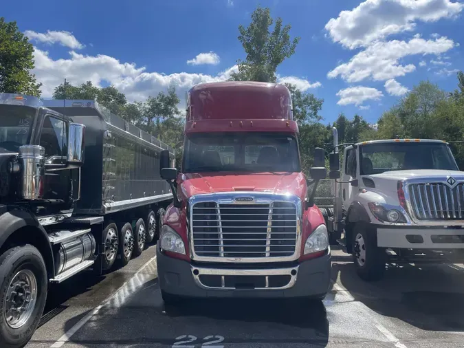 2019 Freightliner Cascadiaf90dc3b3925c6ccbe0bb64ed0bb92e85