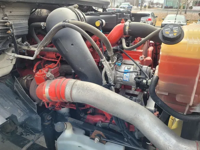 2020 International LT625