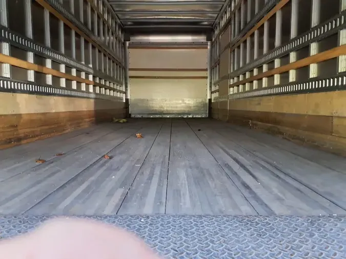 2020 FREIGHTLINER/MERCEDES M2 106