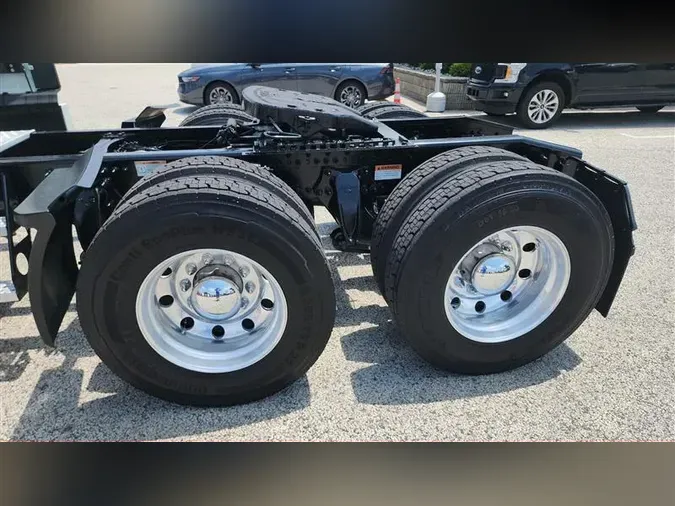 2021 FREIGHTLINER CA126
