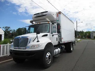 2017 INTERNATIONAL 4300