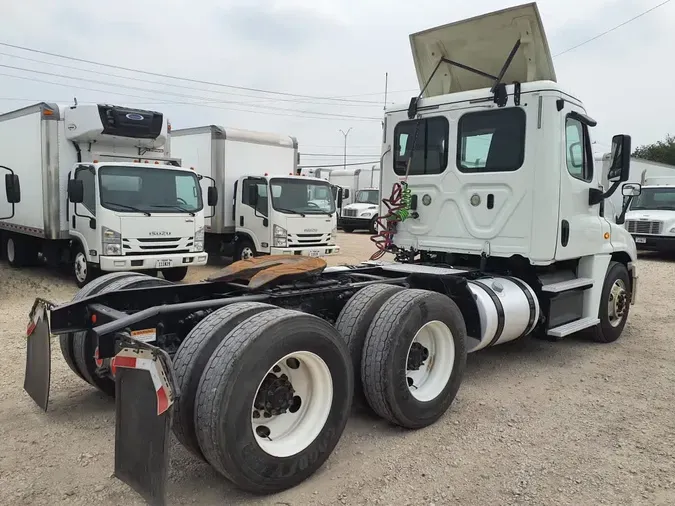 2018 FREIGHTLINER CASCADIA 125