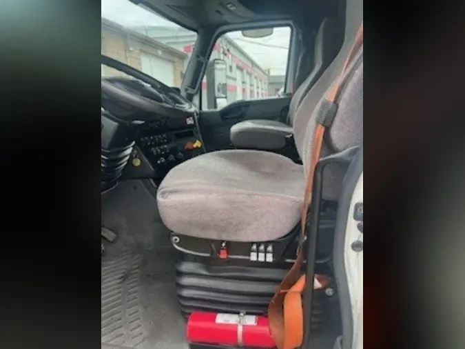 2020 NAVISTAR INTERNATIONAL LT625 SLPR CAB