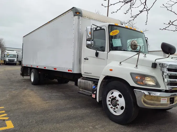 2016 HINO 338