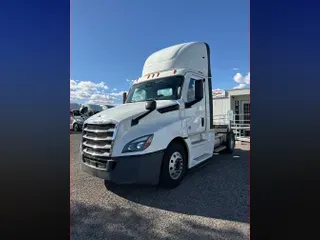 2021 FREIGHTLINER/MERCEDES CASCADIA PX12642ST