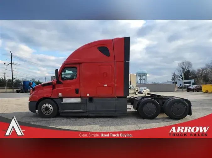 2021 FREIGHTLINER CA126