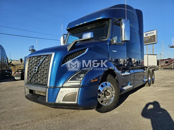 2021 VOLVO VNL64T760f92b28cc751301dd2c3c3ca22c1e59b5