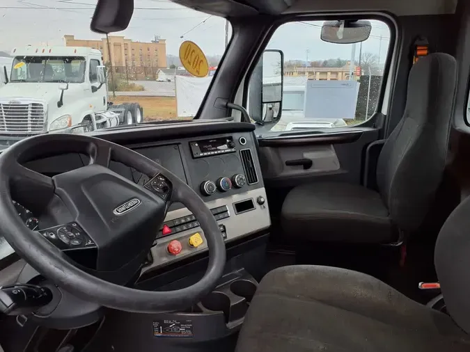 2020 FREIGHTLINER/MERCEDES NEW CASCADIA 116