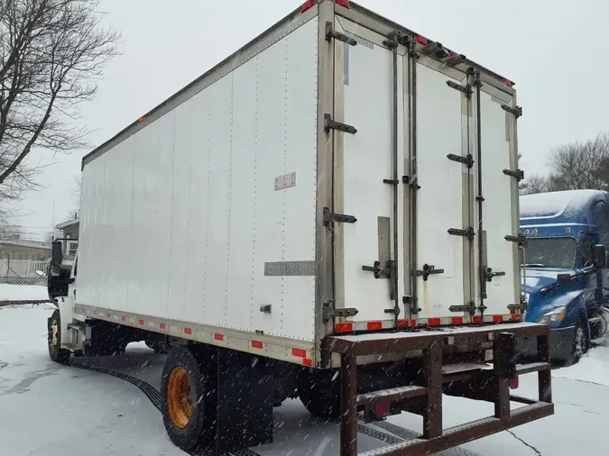 2020 FREIGHTLINER/MERCEDES M2 106