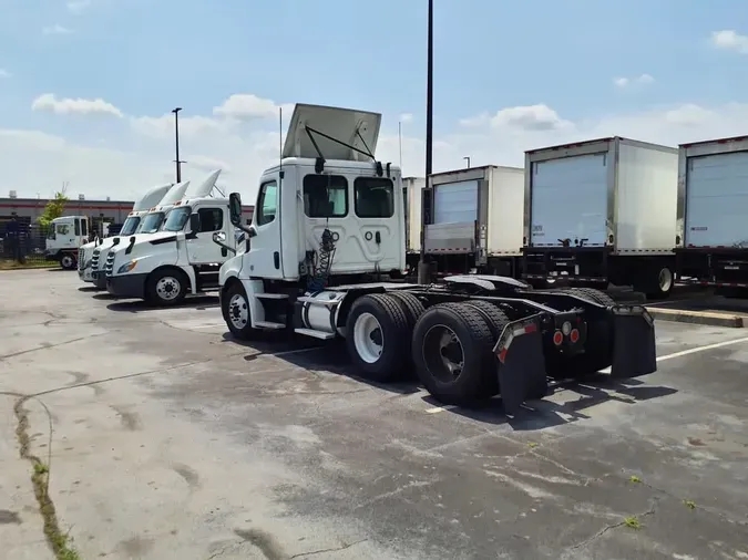 2018 FREIGHTLINER NEW CASCADIA PX12664